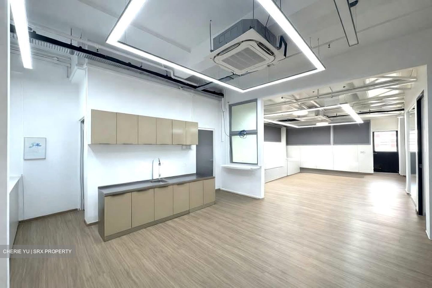 First Centre (D19), Factory #568001811